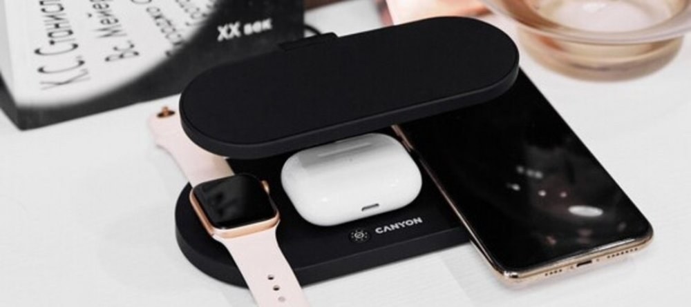 Qi nabíjacia stanica pre Apple Watch, Apple iPhone